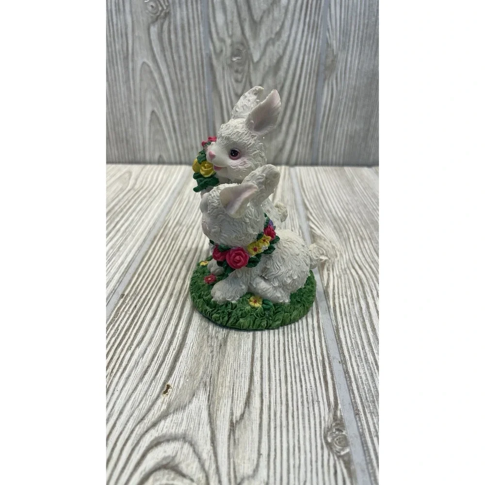 VTG Easter Bunny Shelf Sitter Rabbit Ceramic Head Hands + Ceramic Bunnies Figure